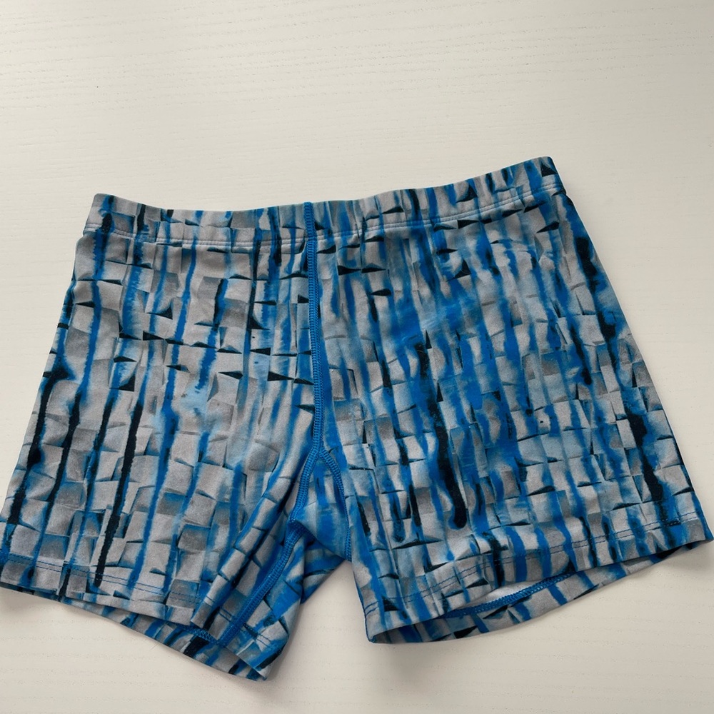 💜💜BCG Brand Girls Size M (8/10) cheer shorts.